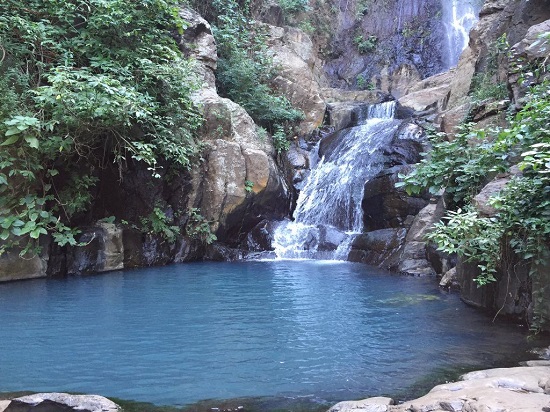 cascada los azules